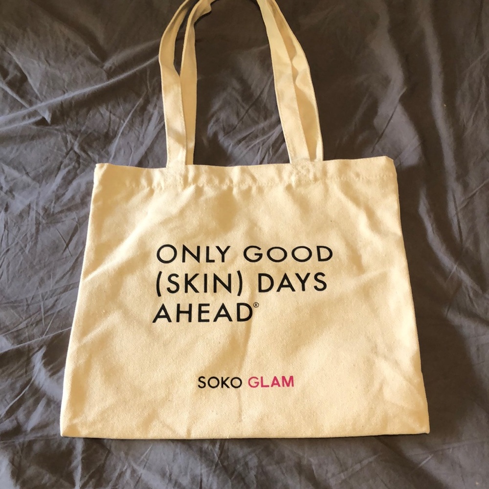Tote bag